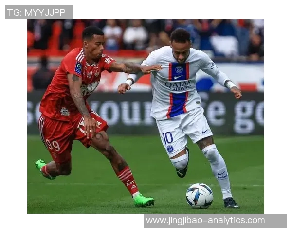 中超激战巴黎圣日耳曼狂胜国米四球引发争议判罚引爆全场气氛