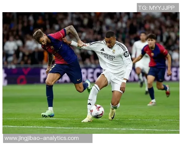 中超精彩对决巴萨逆转皇马神扑瞬间引发全场热议与转会传闻