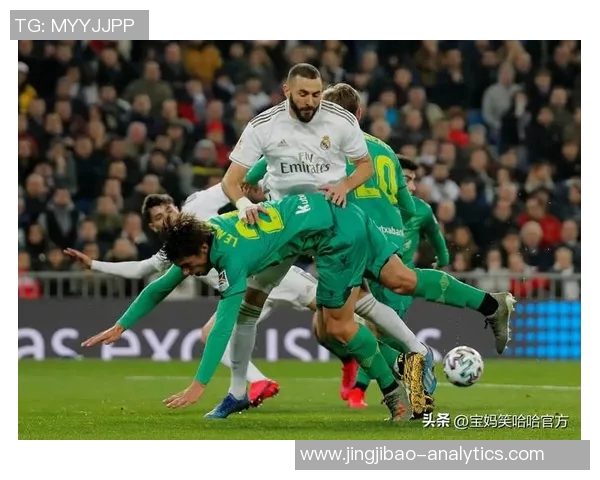 德甲焦点战波尔图与皇马互交白卷乌龙球瞬间引发全场热议