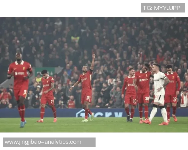 意甲激战:利物浦与巴黎圣日耳曼战成平局战术分析引发全场热议