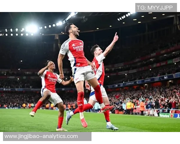 德甲热战阿森纳与AC米兰激战成平局转会传闻引发球迷热议